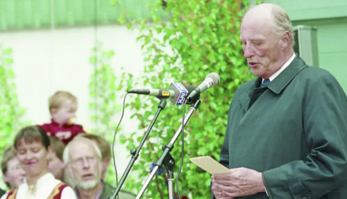 Lenkje til artikkel: Kong Harald V er død