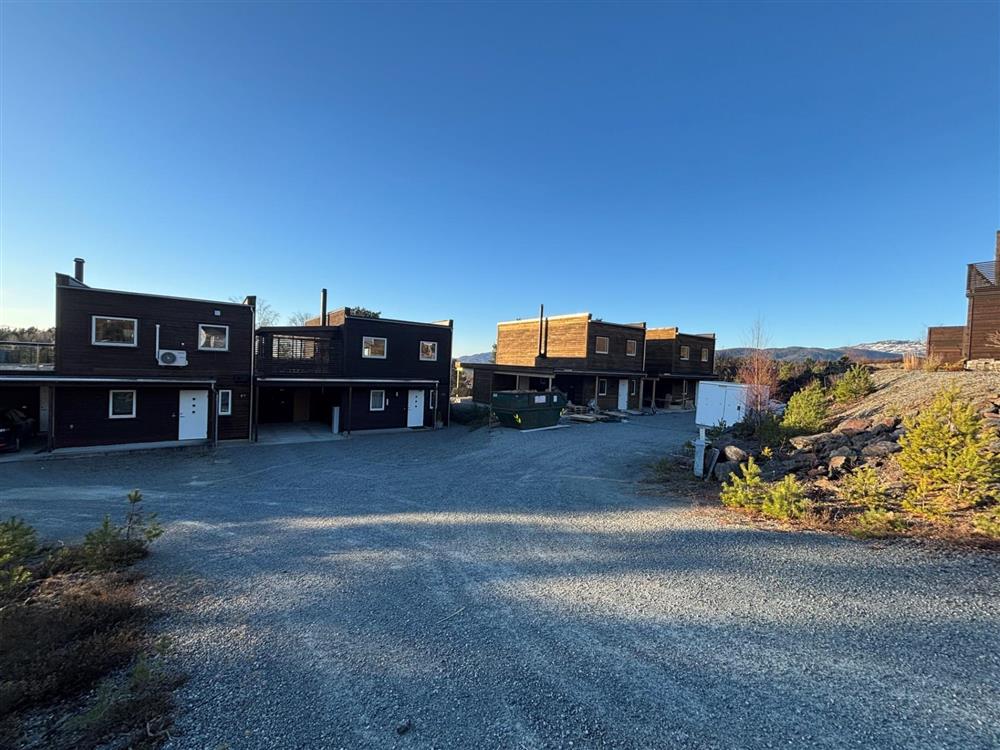 Rekrutteringsbustad Jelsa - Klikk for stort bilete